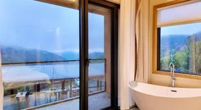 Yichun Jiuyu Xinzhi Light Luxury B&B - Image 4