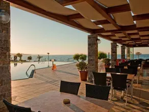 Ariadne Beach - Image 4