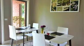 Barklysuites Apartments - Image 3
