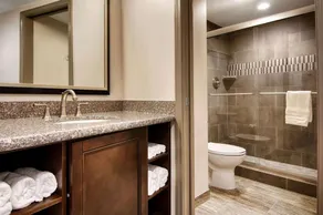Copeland Tower Suites - Image 2