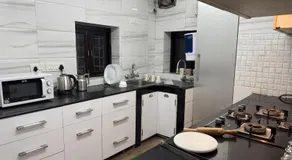 Nivera Stays 4BR Luxury Private Home near Airport, South Delhi - Image 5