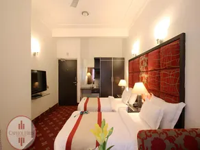 Capitol Hills Hotel - Image 2