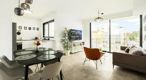 Luxury 3BR Sea View and Pool - Image 2