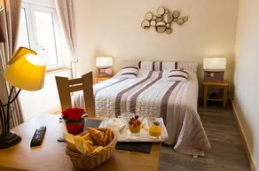 Logis Hotel Le Balcon - Image 2