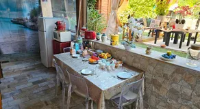 Lux Energy Room and Garden - Image 3