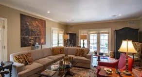 Classic Central Memphis Four Bedroom Home - Image 2