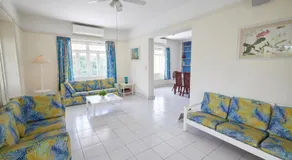 Southern Surf Beach Apartments - Image 3
