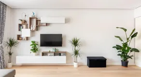 European heart 2-bedroom flat. - Image 4