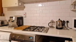 Charming Studio Sleeps 2 - Kentish Town NWLondon - Image 5
