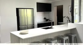 Versatile summer beach house or cosy winter retreat! - Image 3
