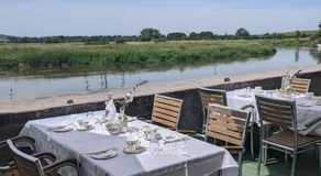 Riverside Holiday Park - Image 4