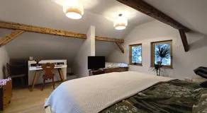 Holiday Cabin near Ljubljana - Hawknest - Image 2
