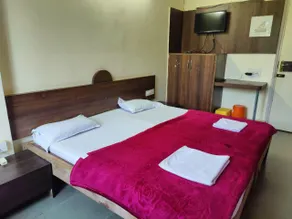 Hotel Yashdhara - Image 2