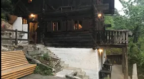 KNOTTN HÜTTL Historisches Bauernhaus ganz für euch in ALLEINLAGE in SÜDTIROL eine Zeitreise sowie Rückzugsort in den Bergen mit privater Gartenterrasse ideal für Kleingruppen Freunde und Familien mit Hund Ski-und Wandergebiet in der Nähe - Image 5