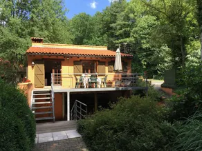 Cosy and snug holiday home with joint swimming pool - Image 2