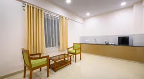 Daffodils Luxury Airport Suites - Image 5