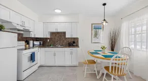 Sunset Inn - Hallandale Beach - Image 2