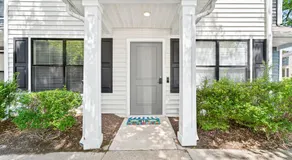 Styling Gem 5mins to Downtown pool-gym-parking - Image 3