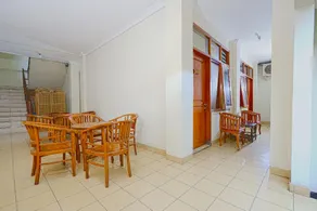 Hotel Astria Graha - Image 4