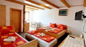 Apartments & Rooms Preseren - Image 2