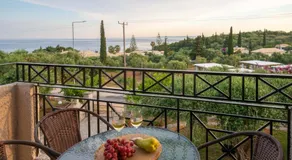 POSEIDON SeaSide Deluxe Suites - Image 3
