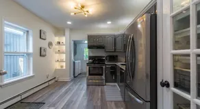 Clean Luxurious Retreat, Parking, Restaurants, Near New Hope. <1mile Del river  - Image 3