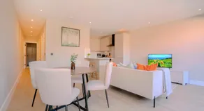 The Wimbledon Collection 2 Bed Apartments - Image 5