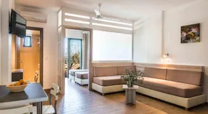 Gerona Mare Apartments - Image 3