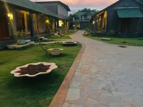Kavas Yoga Retreat - Image 3