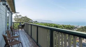 Ocean View Retreat Mins to Beaches & Trails - Image 4