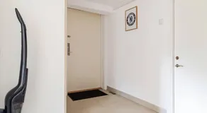 Kattarp Home Cellar - Free Parking & Private Entrance - Image 5