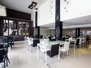 MD Grand Hotel - Image 4