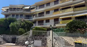 Studio calme à deux pas de la mer avec jardin et parking privé - Image 2