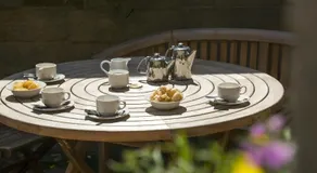 Bagdale Hall - Image 4