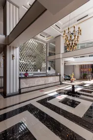 Shakti Hotel Bandung - Image 2
