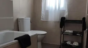 La Casita Blanca - Image 4