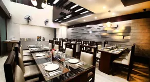 Hotel Emerald - Image 4