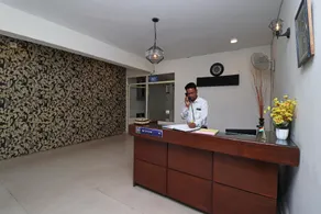 OYO Hotel Smriti Grand - Image 4
