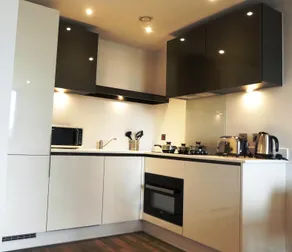 Basingstoke Apartments - Downtown Luxury Apartments - Image 5