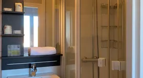 Hotel Le Bellevue - Image 2