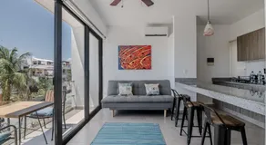 Vela's Condos Ocean Front - Image 3