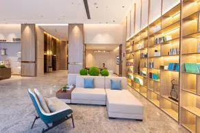 Atour Hotel, Hebian Subway Station, Baiyun Station, Guangzhou - Image 2