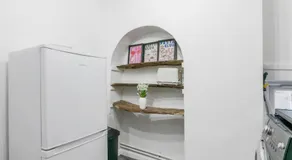 1Bed Contractor & Pilot flat - Parking & FAST WiFi - Image 4