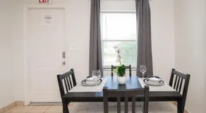 Hollywood private apartments - Image 5