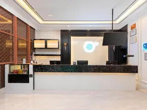 Huatian Hotel-Guangzhou FangChun Huadiwan Metro St ation - Image 5