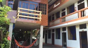 A Welcome Break Hostal - Image 3