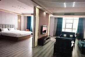 Haitian Royal Grand Hotel - Image 2