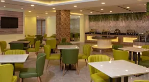 Jacob's Garden Hotel - Image 5