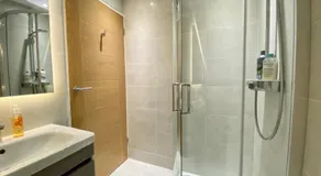 72 Ashley Road - Image 2