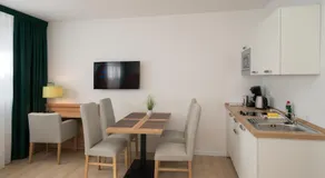 Apartment Düsseldorf Nord - Image 2